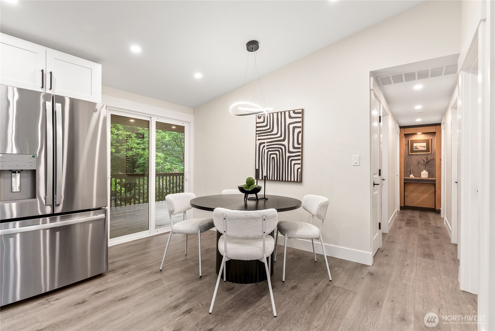 22518 Dorre Don Way , Maple Valley, WA 98038