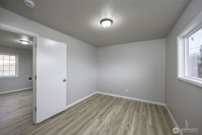 4253 NE Lincoln Drive , Moses Lake, WA 98837 - Photo 9
