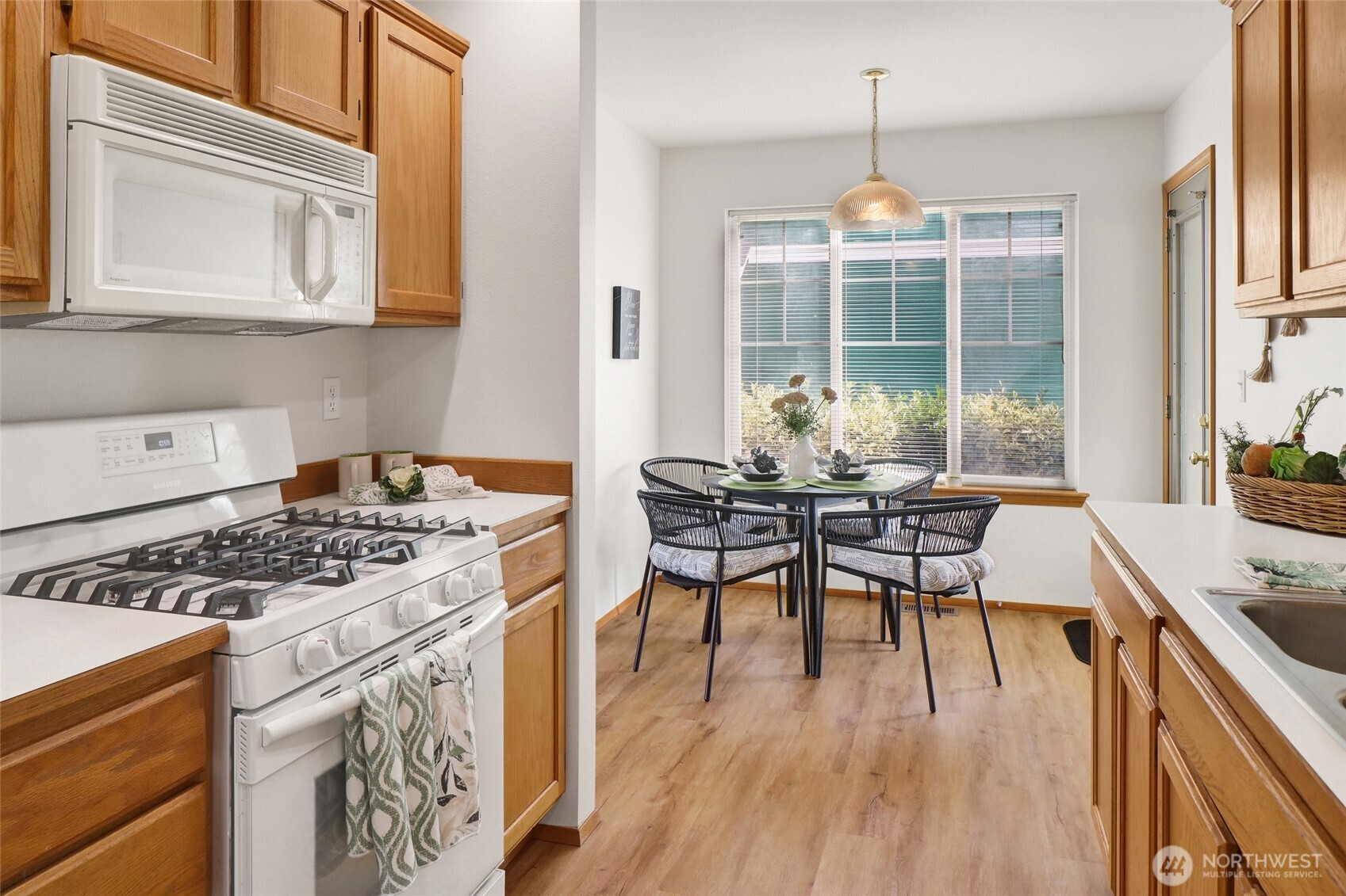 2185 Eastwood Way , Lynden, WA 98264