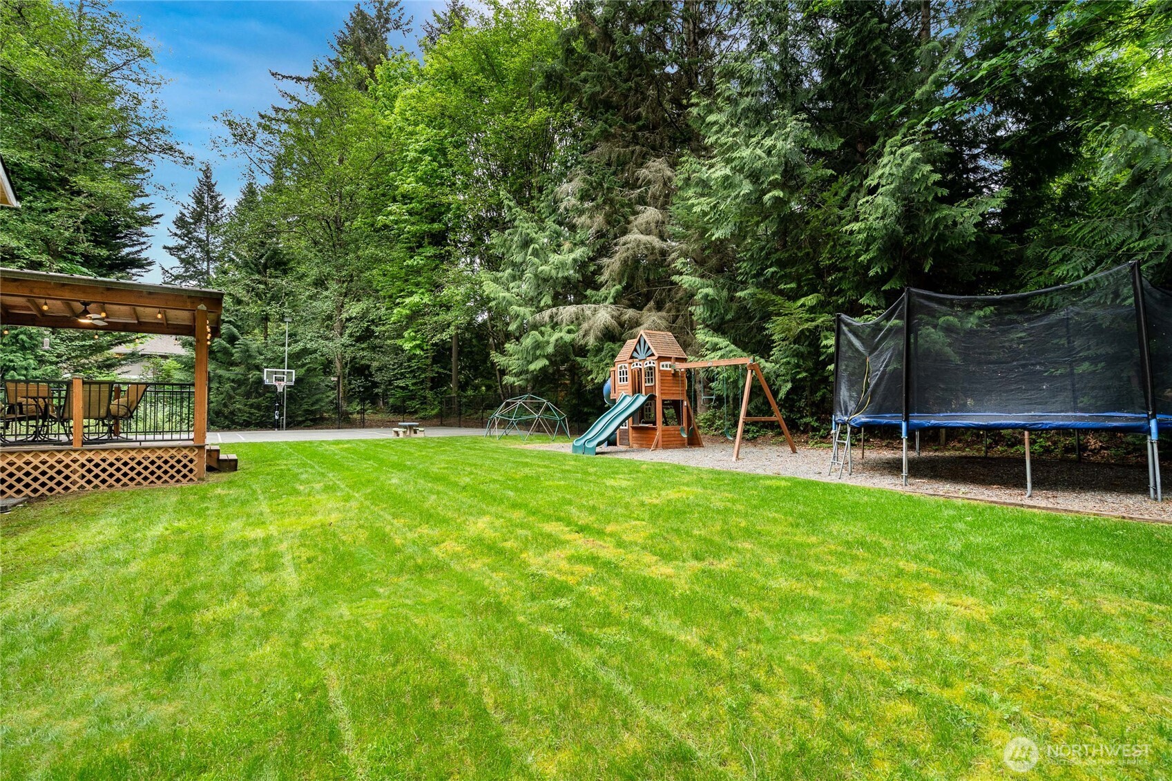18104 NE 196th Street , Woodinville, WA 98077