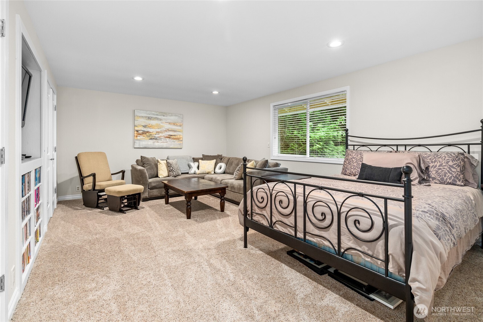 18104 NE 196th Street , Woodinville, WA 98077