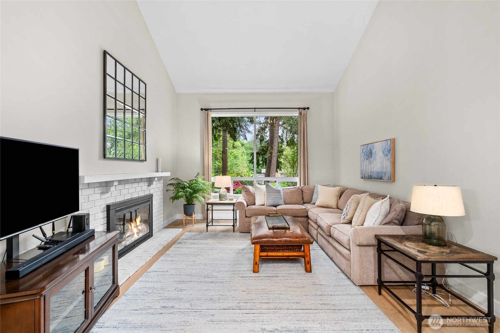 18104 NE 196th Street , Woodinville, WA 98077
