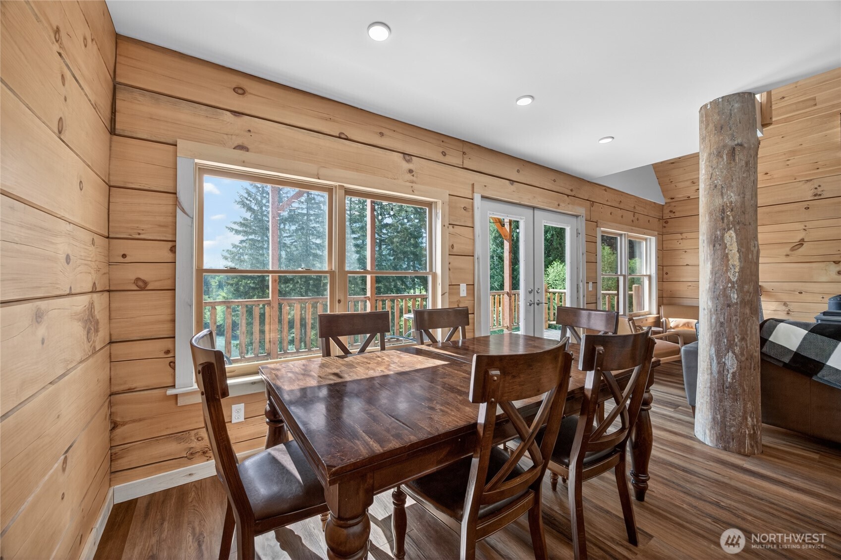 180 Carr Road , Randle, WA 98377