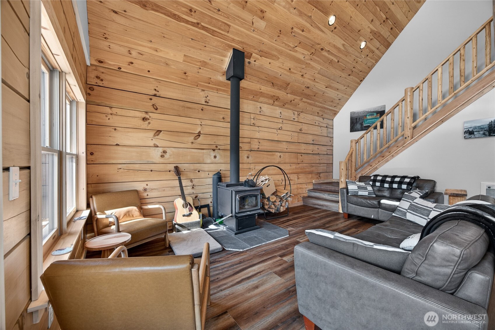 180 Carr Road , Randle, WA 98377