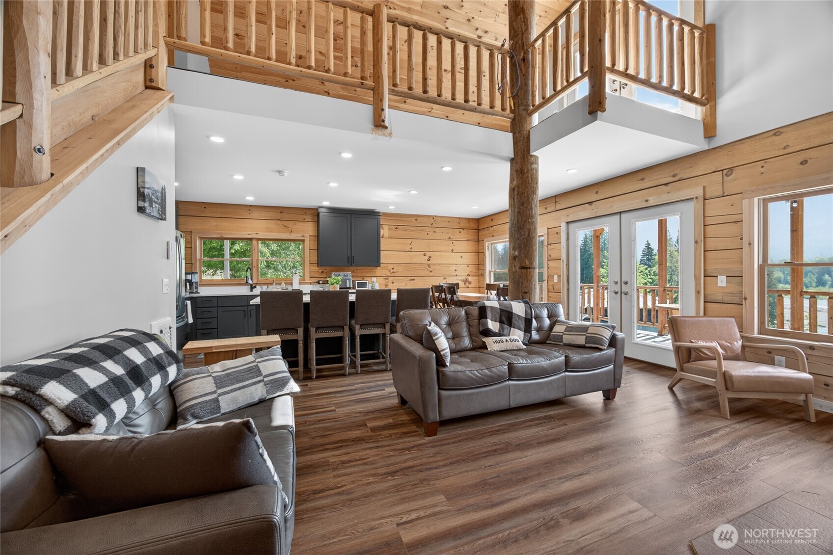 180 Carr Road , Randle, WA 98377