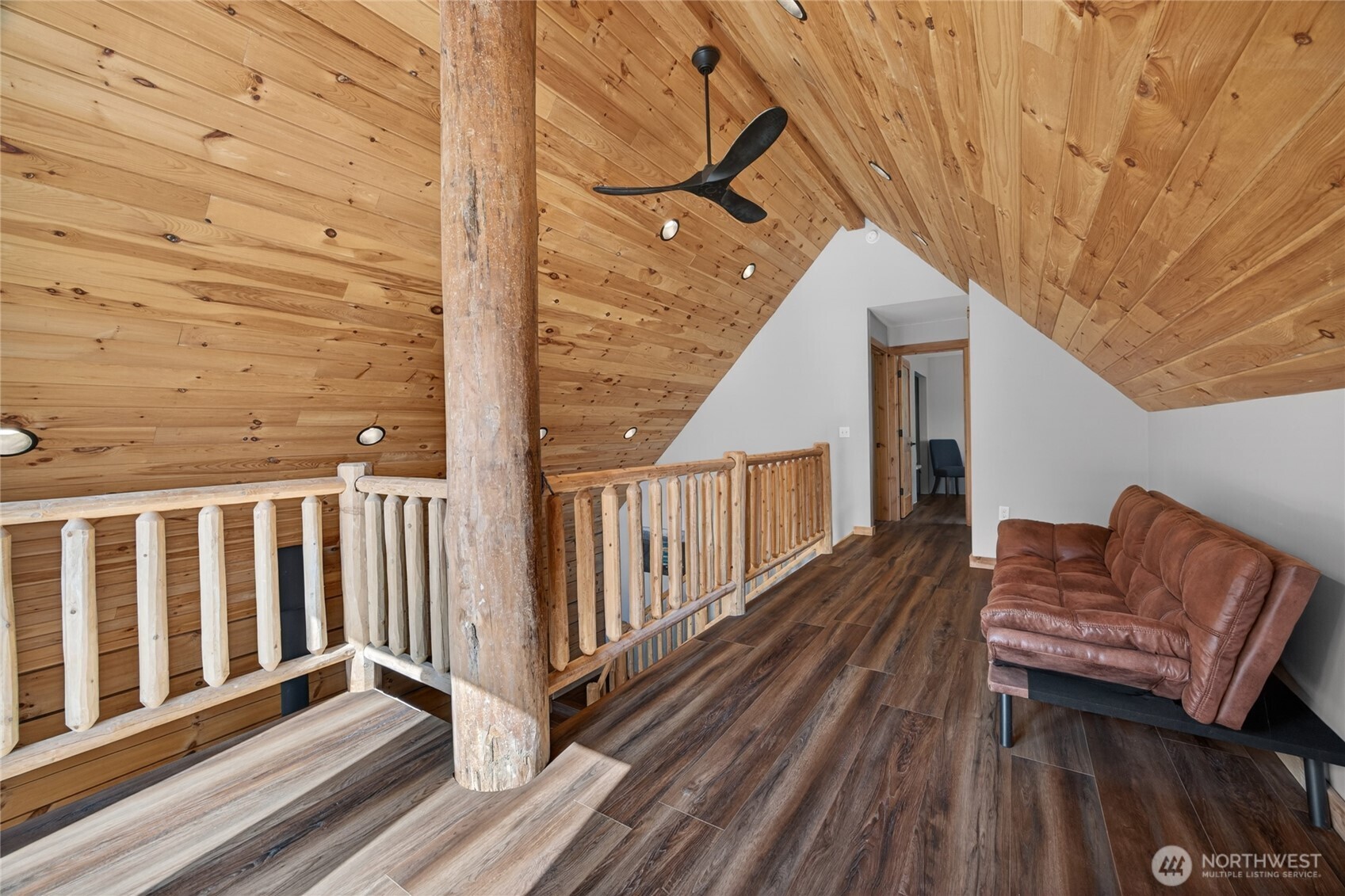 180 Carr Road , Randle, WA 98377