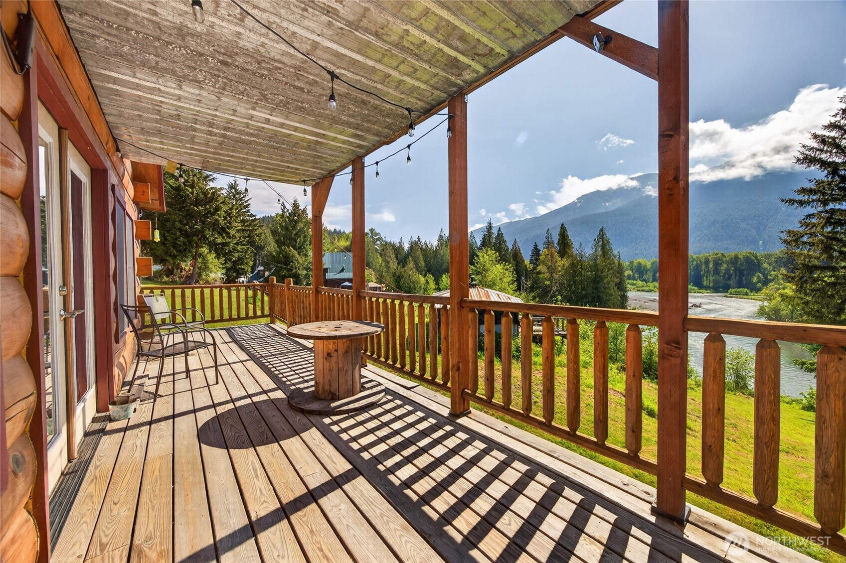180 Carr Road , Randle, WA 98377