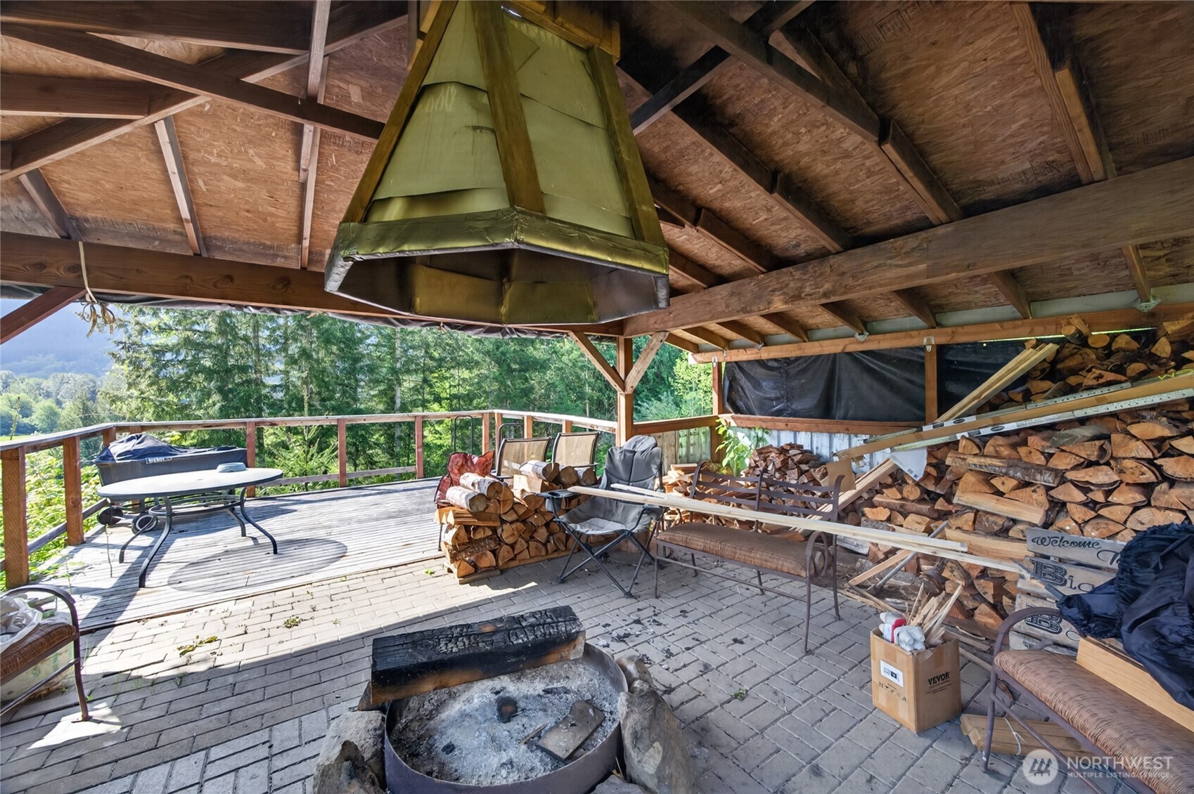 180 Carr Road , Randle, WA 98377