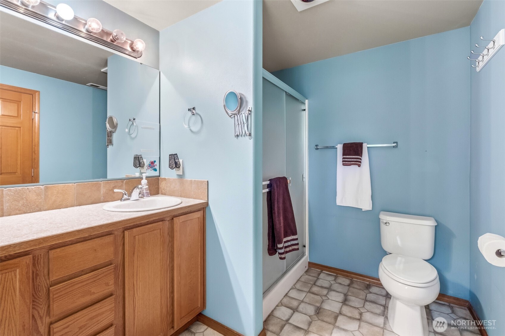 5197 Regan Road , Cashmere, WA 98815-1239