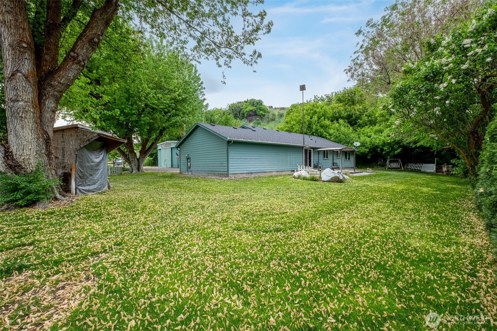 5197 Regan Road , Cashmere, WA 98815-1239