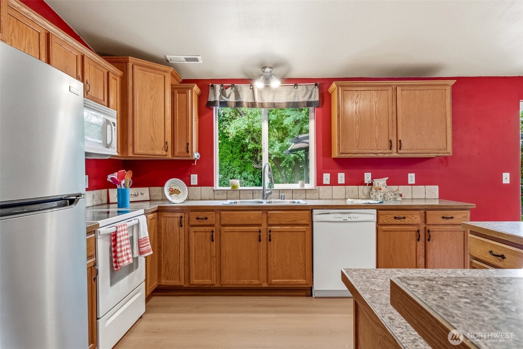5197 Regan Road , Cashmere, WA 98815-1239