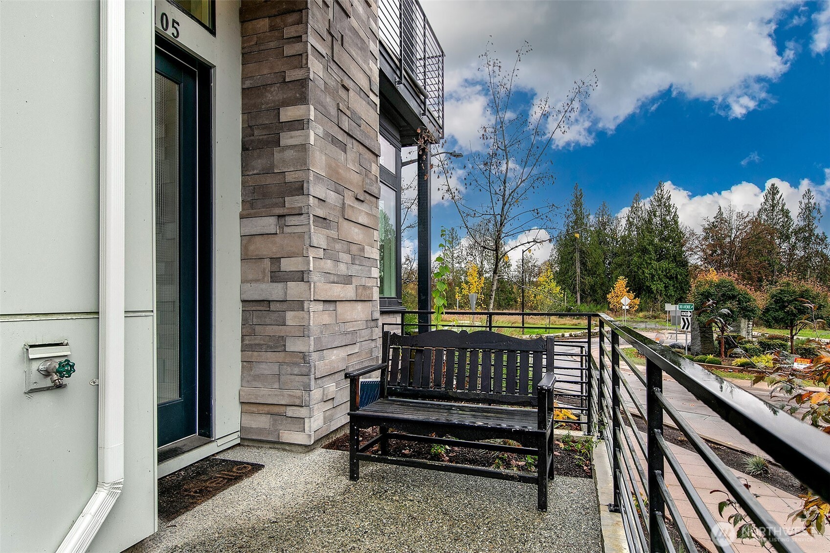 14002 3rd Avenue NE #105, Duvall, WA 98019