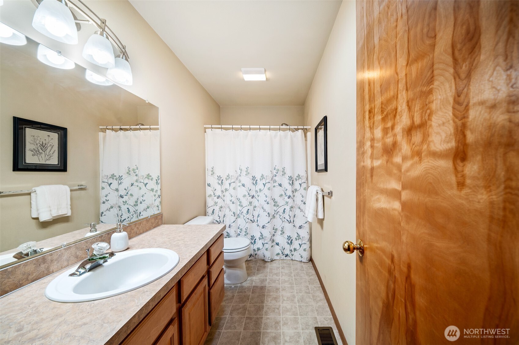 12012 Estates Lane SE, Tenino, WA 98589
