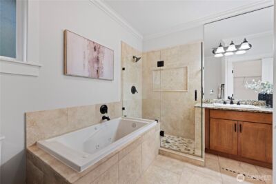12411 NE 108th Place , Kirkland, WA 98033 - Photo 11