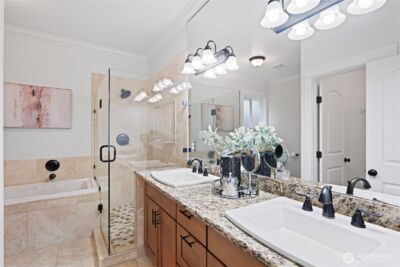 12411 NE 108th Place , Kirkland, WA 98033 - Photo 24