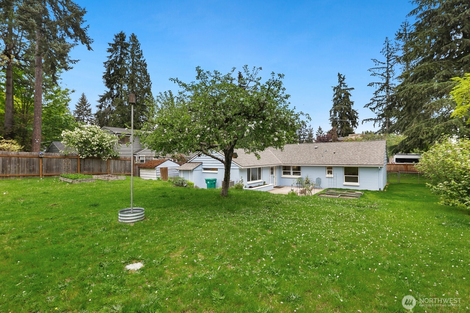 16511 22nd Avenue NE, Shoreline, WA 98155