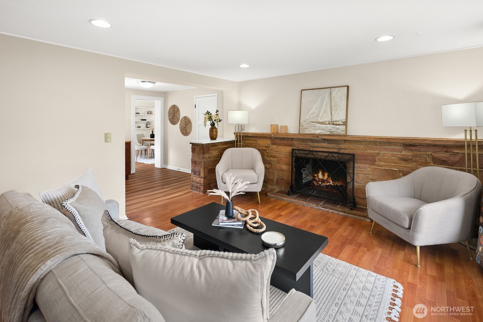 16511 22nd Avenue NE, Shoreline, WA 98155