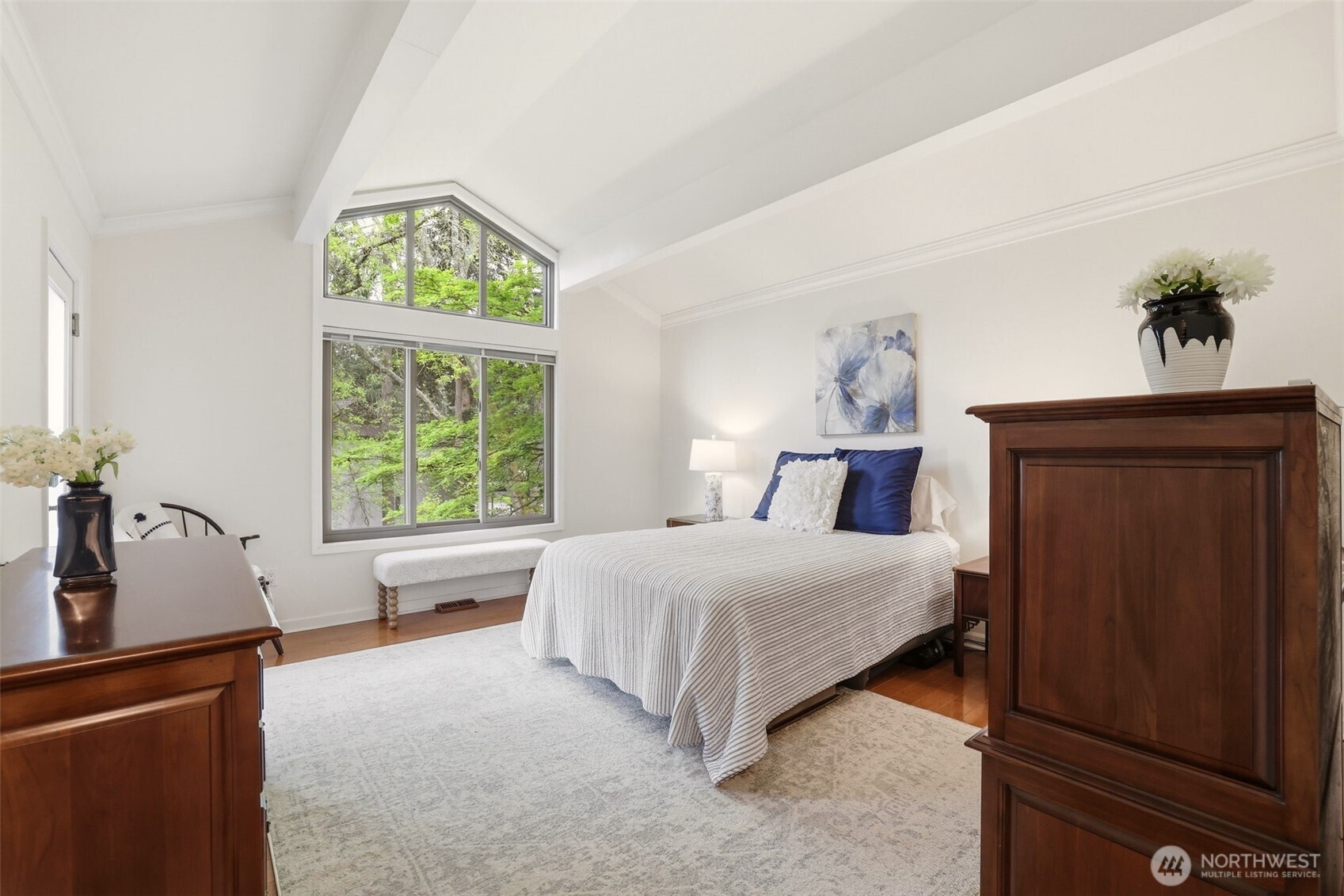 1542 NE 140th Street #E6, Seattle, WA 98125