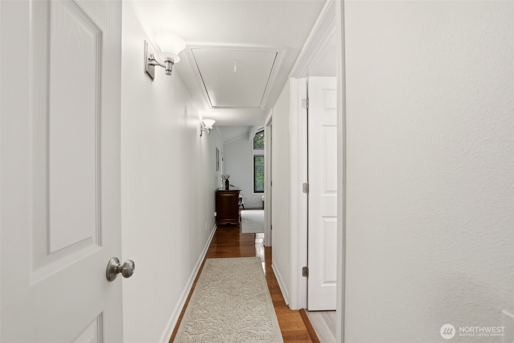 1542 NE 140th Street #E6, Seattle, WA 98125