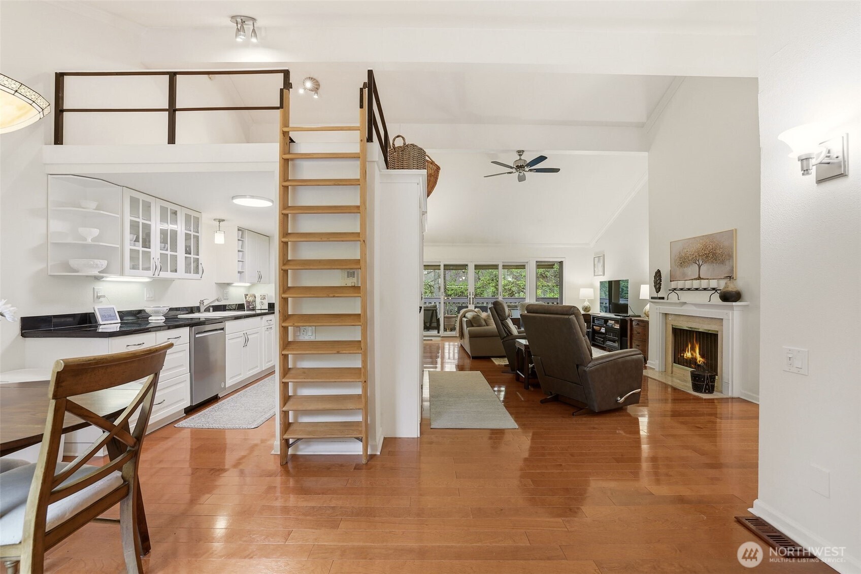 1542 NE 140th Street #E6, Seattle, WA 98125