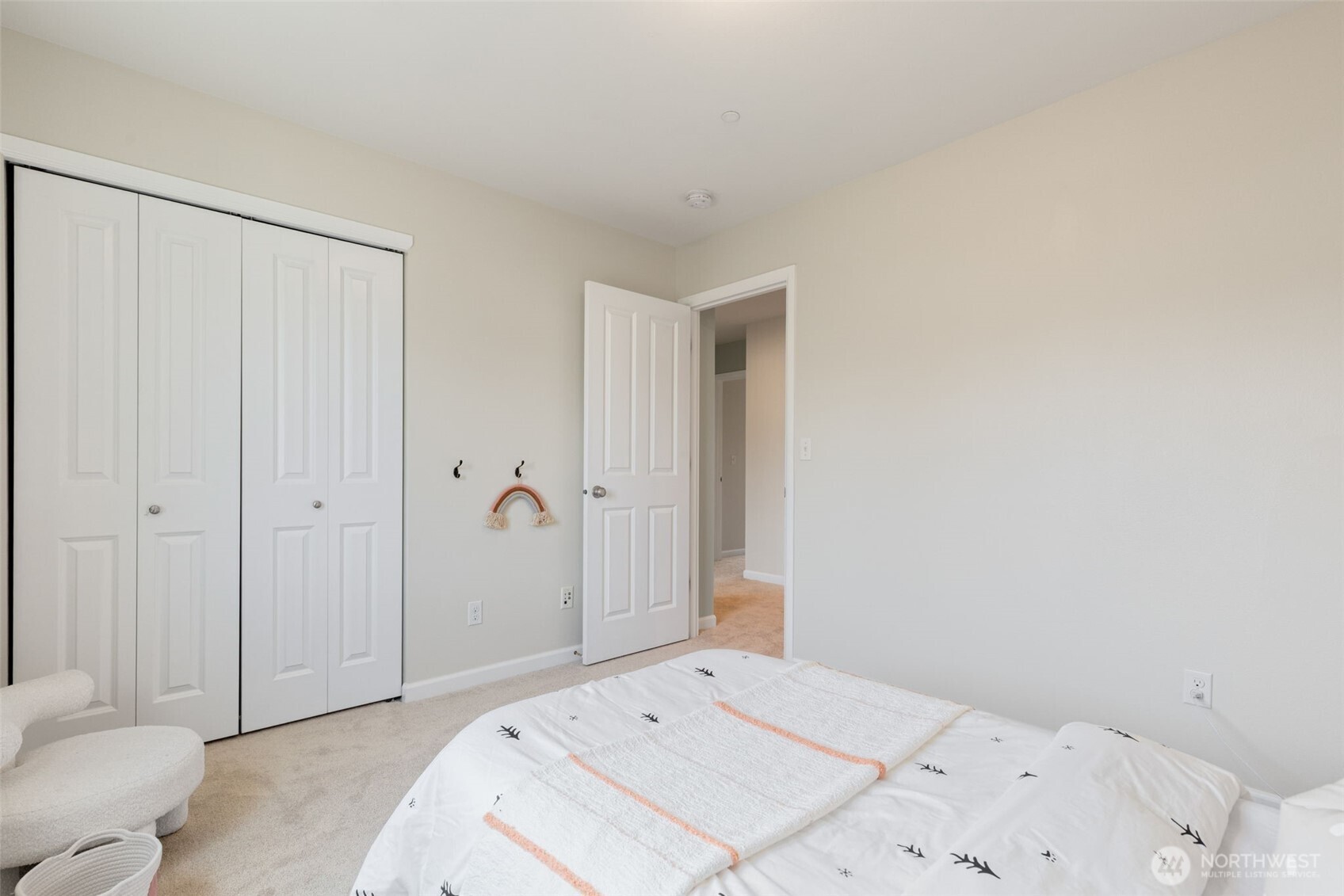 19728 77th Place NE, Kenmore, WA 98028