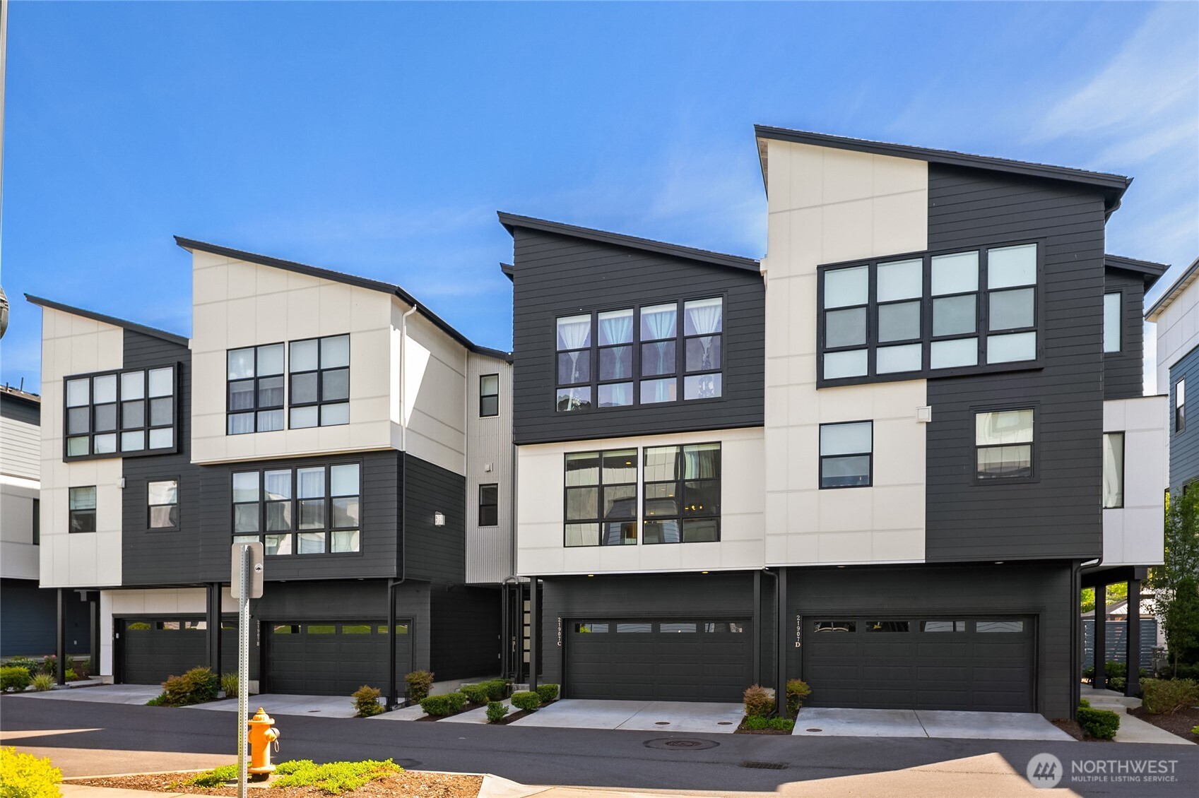 21907 25th St SE #Unit C, Bothell, WA 98021
