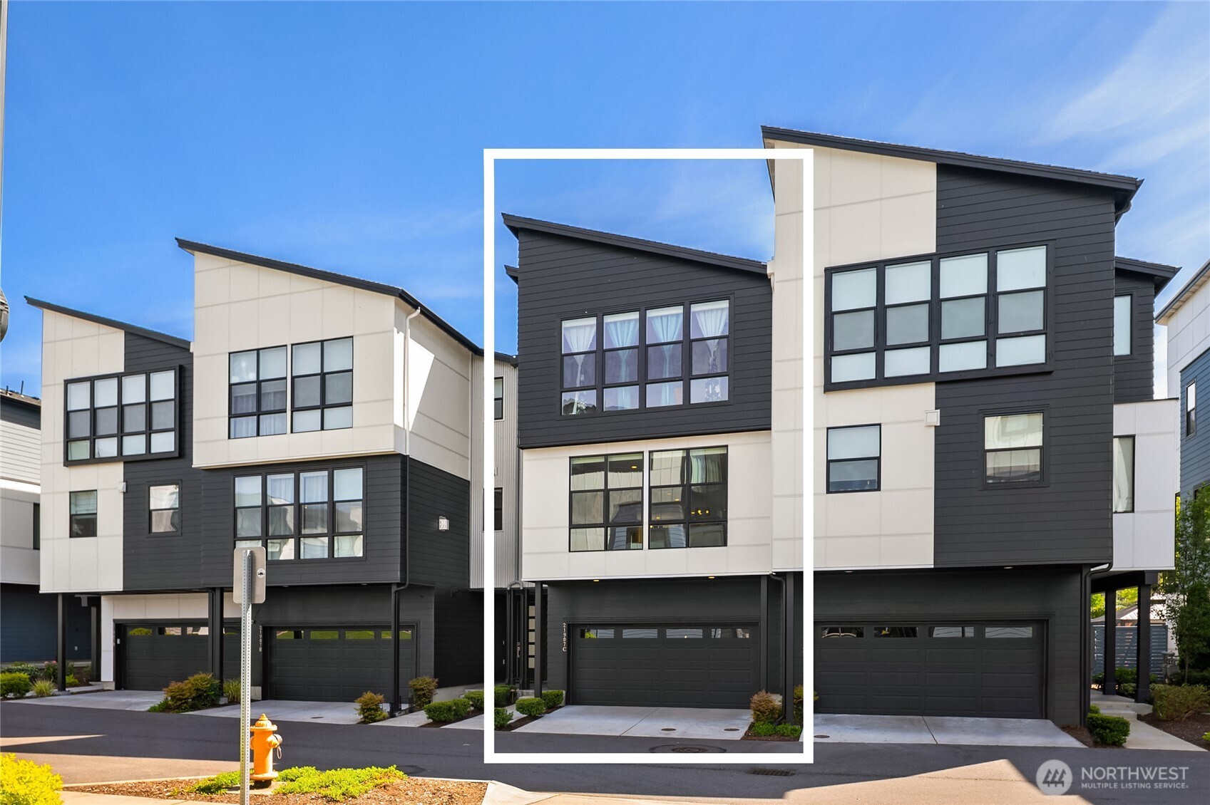 21907 25th St SE #Unit C, Bothell, WA 98021