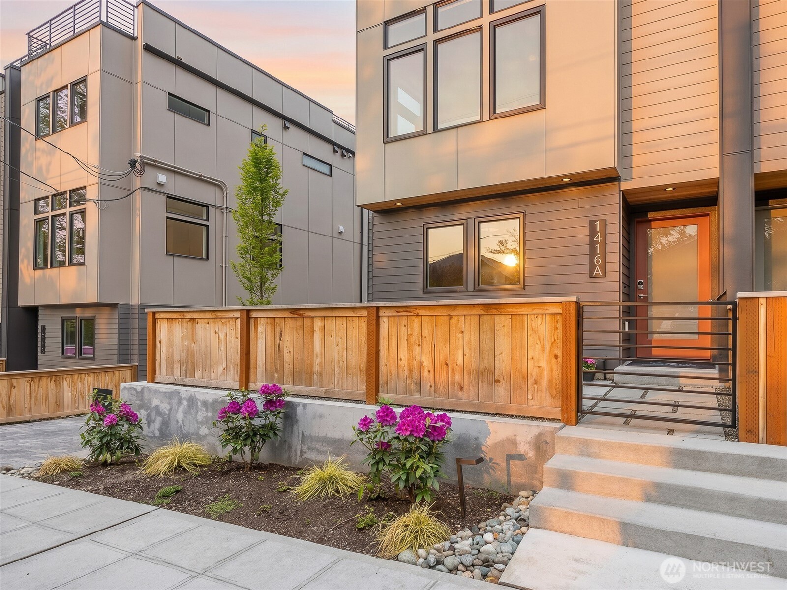 1416 A N 47th Street , Seattle, WA 98103