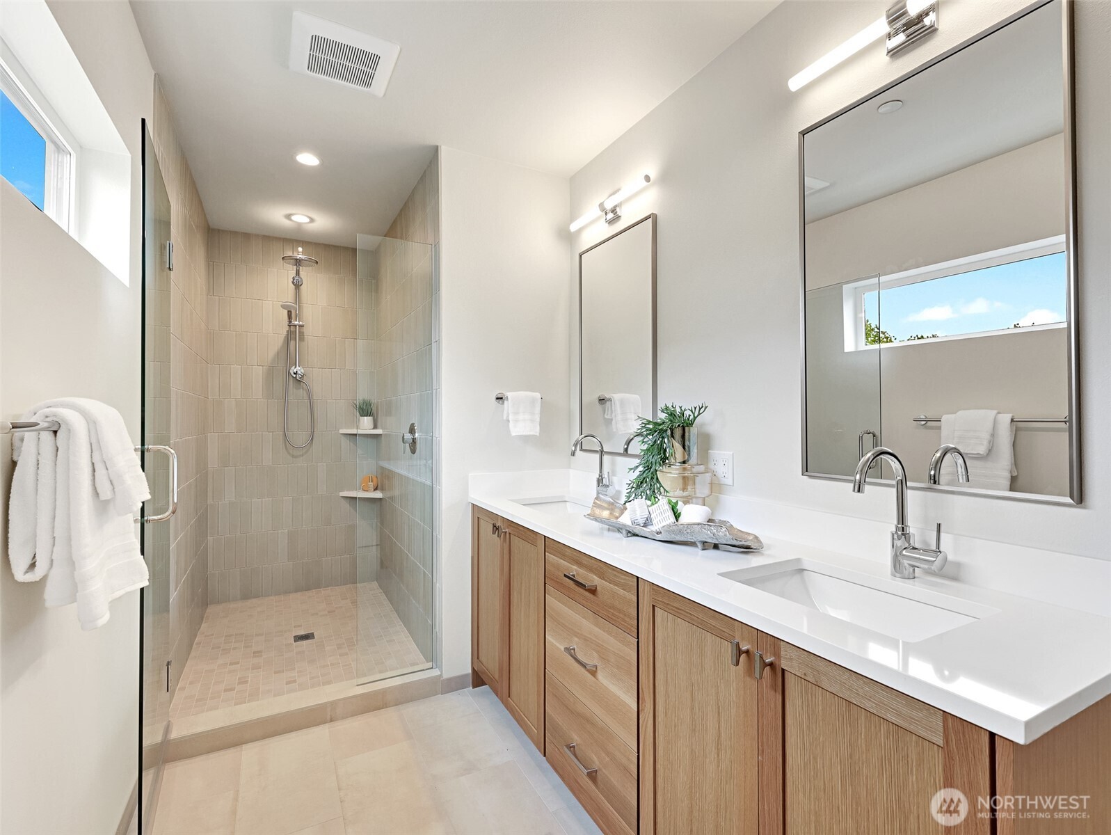 1416 A N 47th Street , Seattle, WA 98103