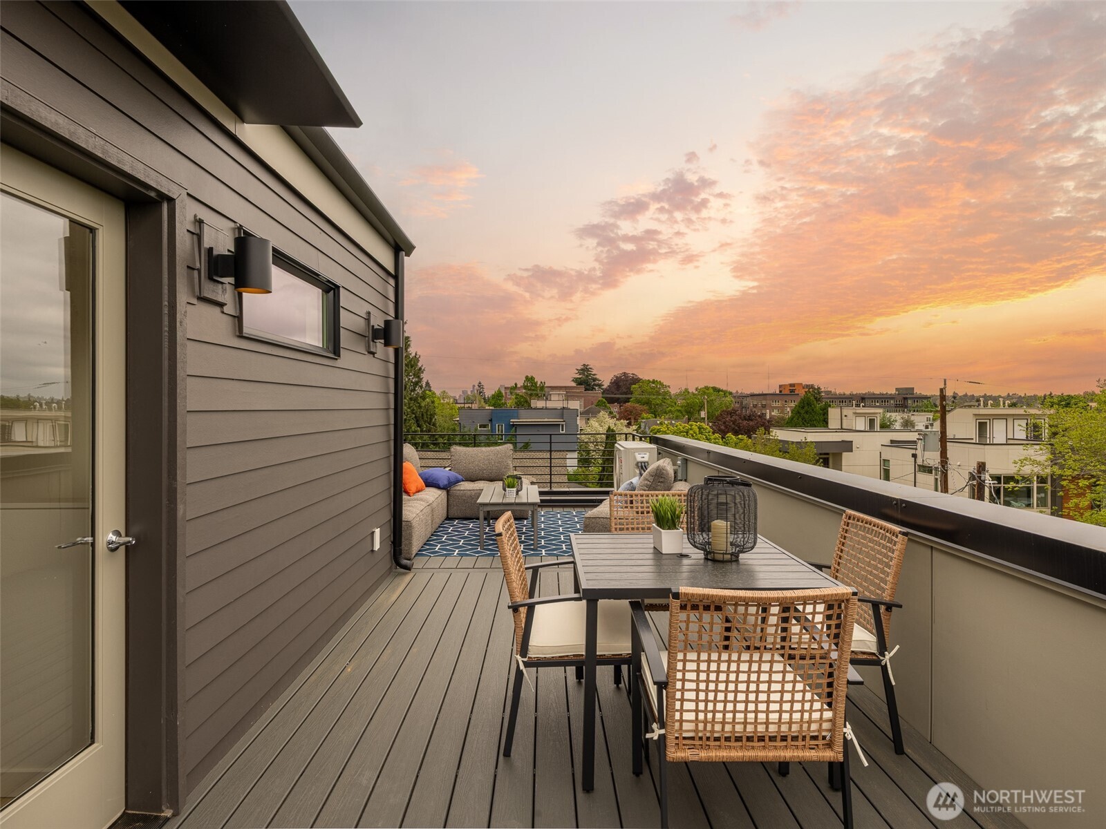1416 A N 47th Street , Seattle, WA 98103