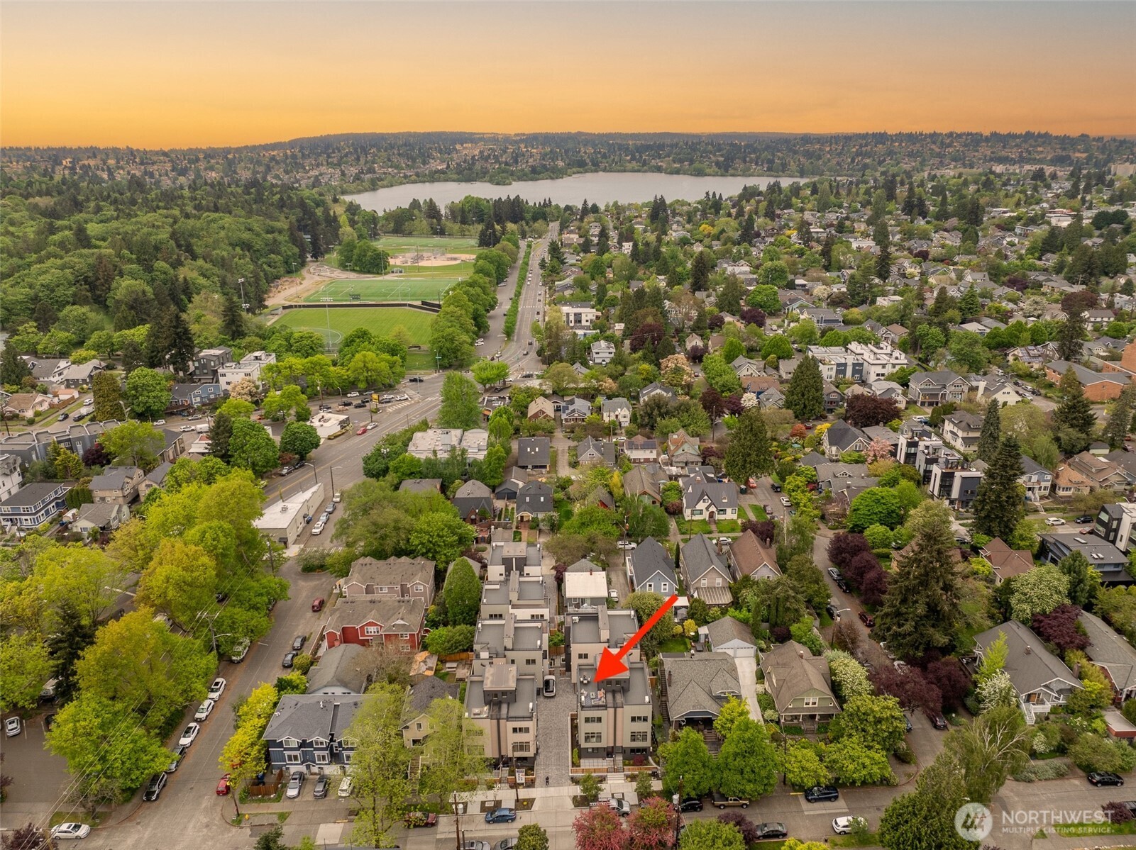 1416 A N 47th Street , Seattle, WA 98103