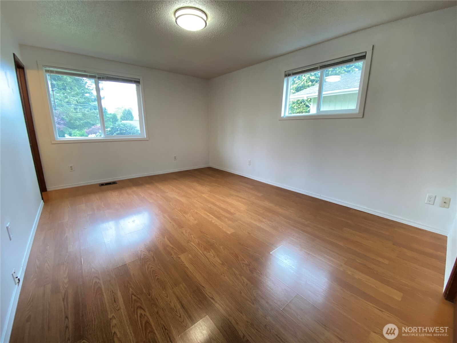 2822 College Street SE, Lacey, WA 98503