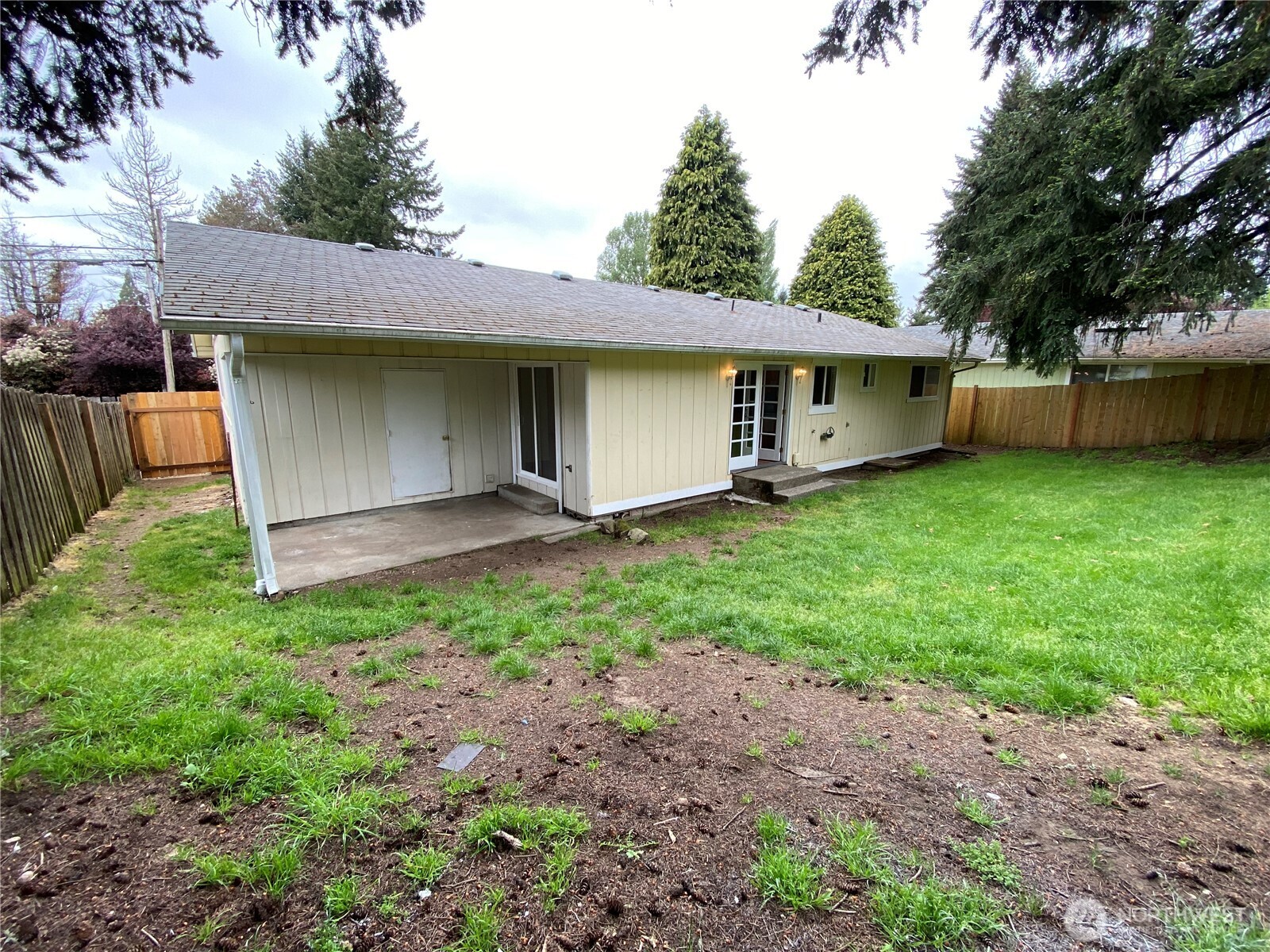 2822 College Street SE, Lacey, WA 98503