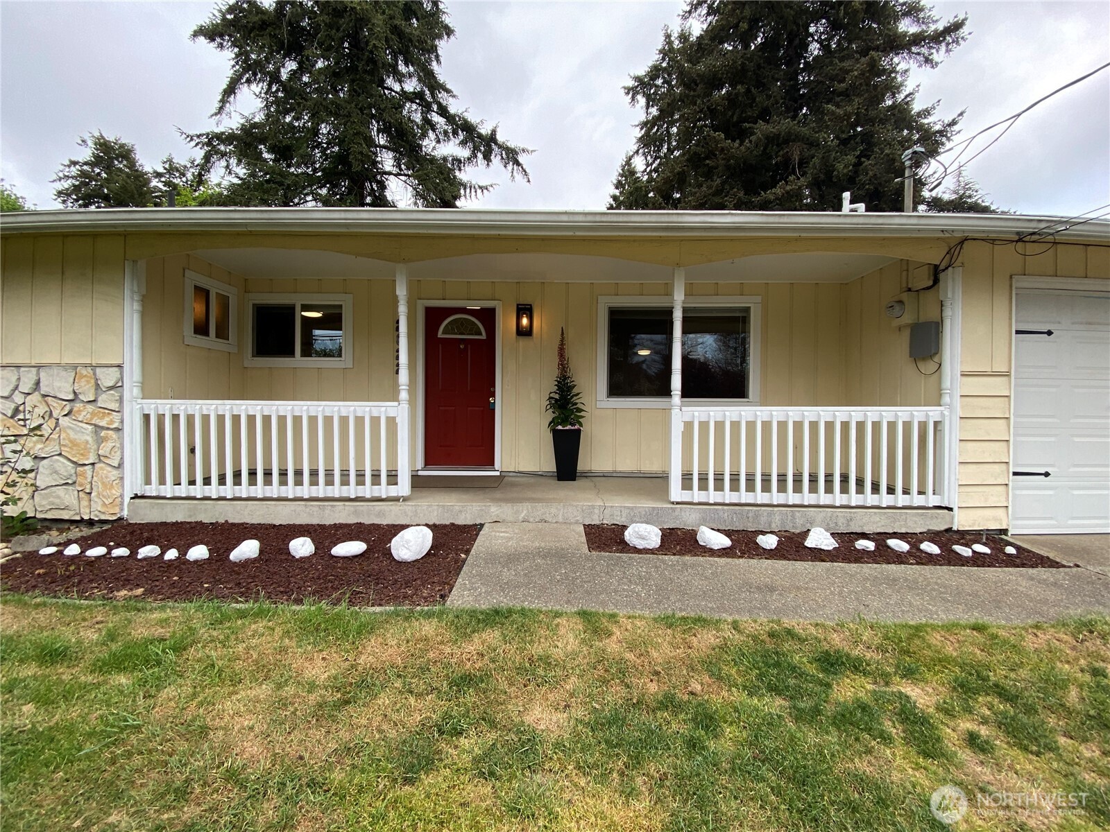 2822 College Street SE, Lacey, WA 98503