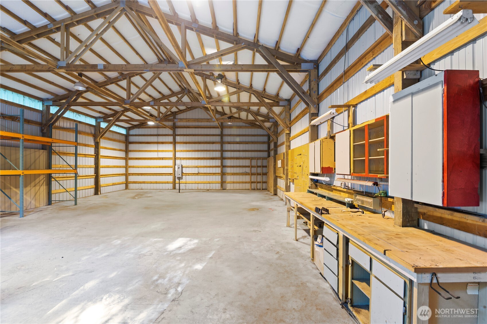 940 Hoppy Trail Way , Camano Island, WA 98282-6574