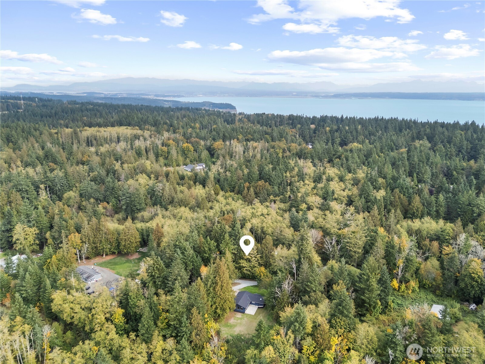 940 Hoppy Trail Way , Camano Island, WA 98282-6574