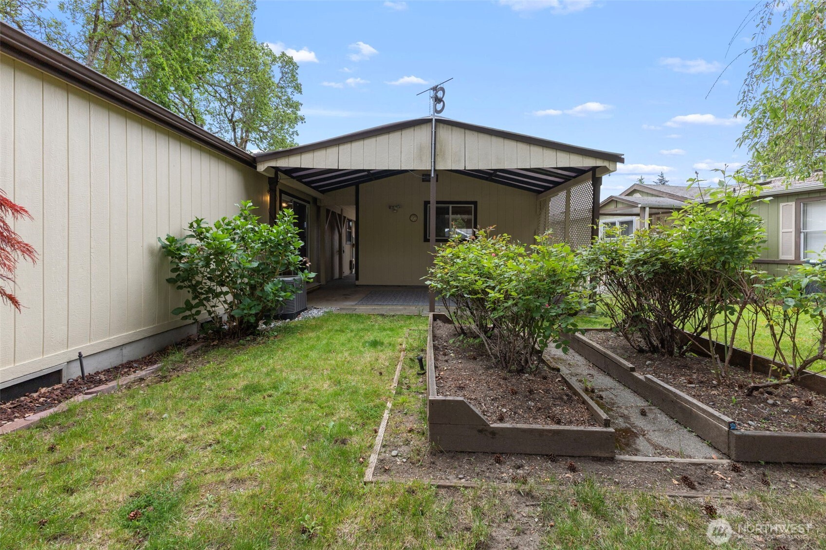 1829 137th Street E #101, Tacoma, WA 98445