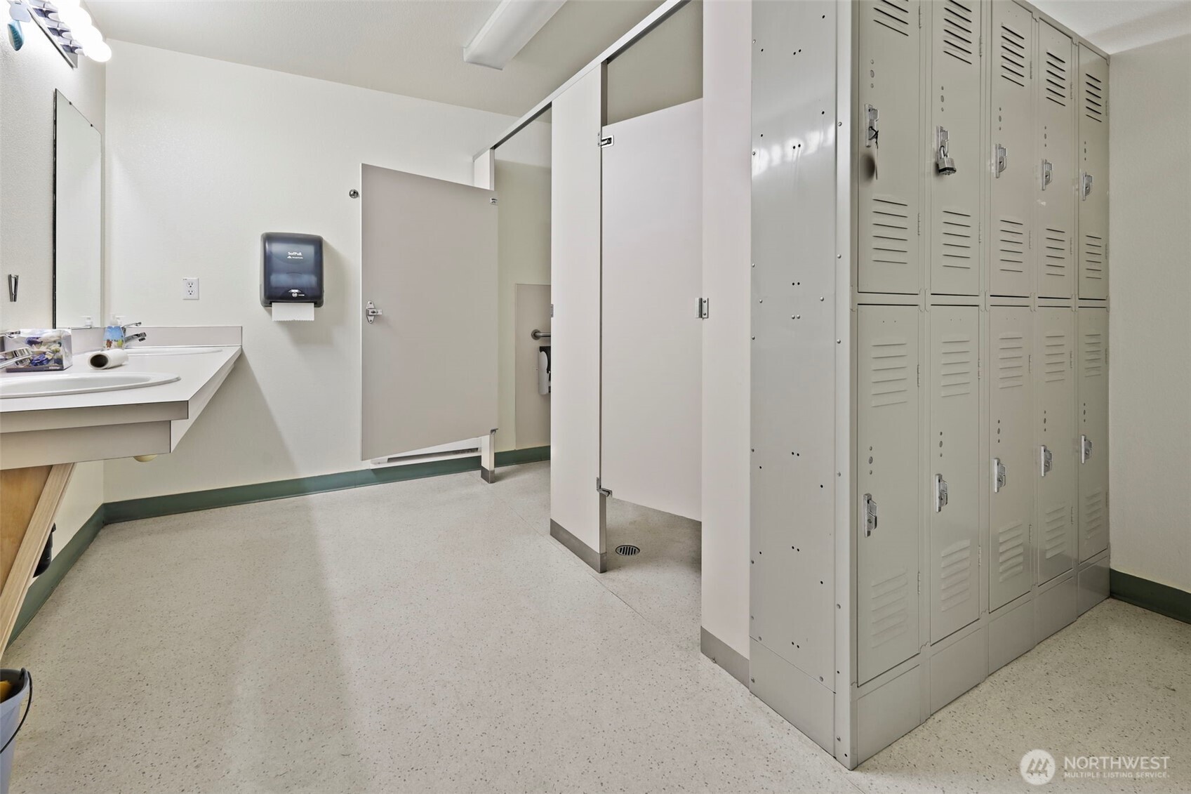 1829 137th Street E #101, Tacoma, WA 98445