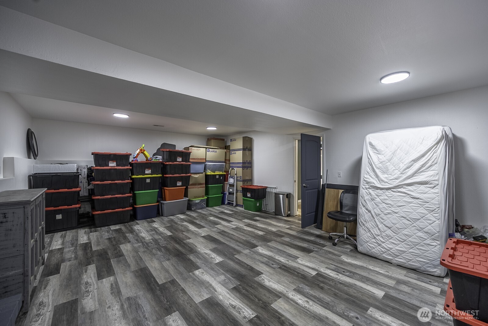 32 Diamond Street , Electric City, WA 99123