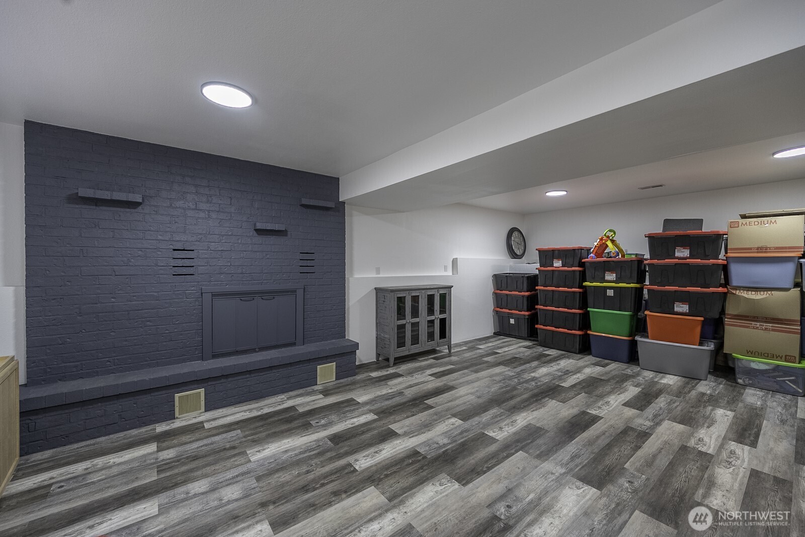 32 Diamond Street , Electric City, WA 99123