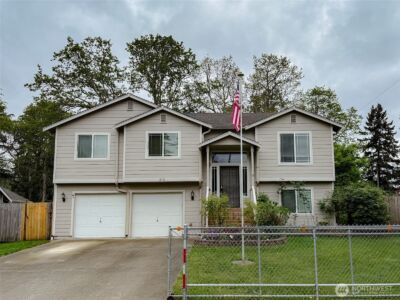 210 166th Street E, Spanaway, WA 98387