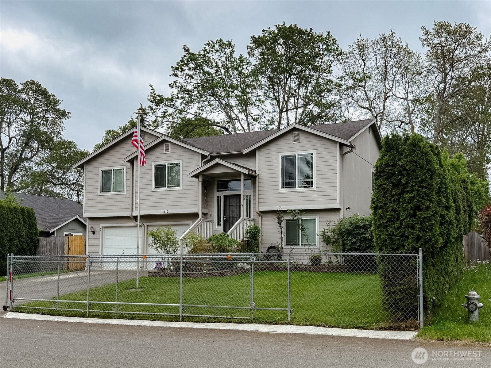 210 166th Street E, Spanaway, WA 98387