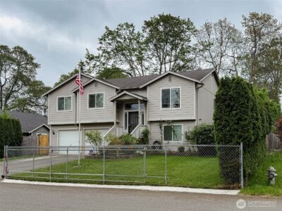 210 166th Street E, Spanaway, WA 98387 - Photo 35