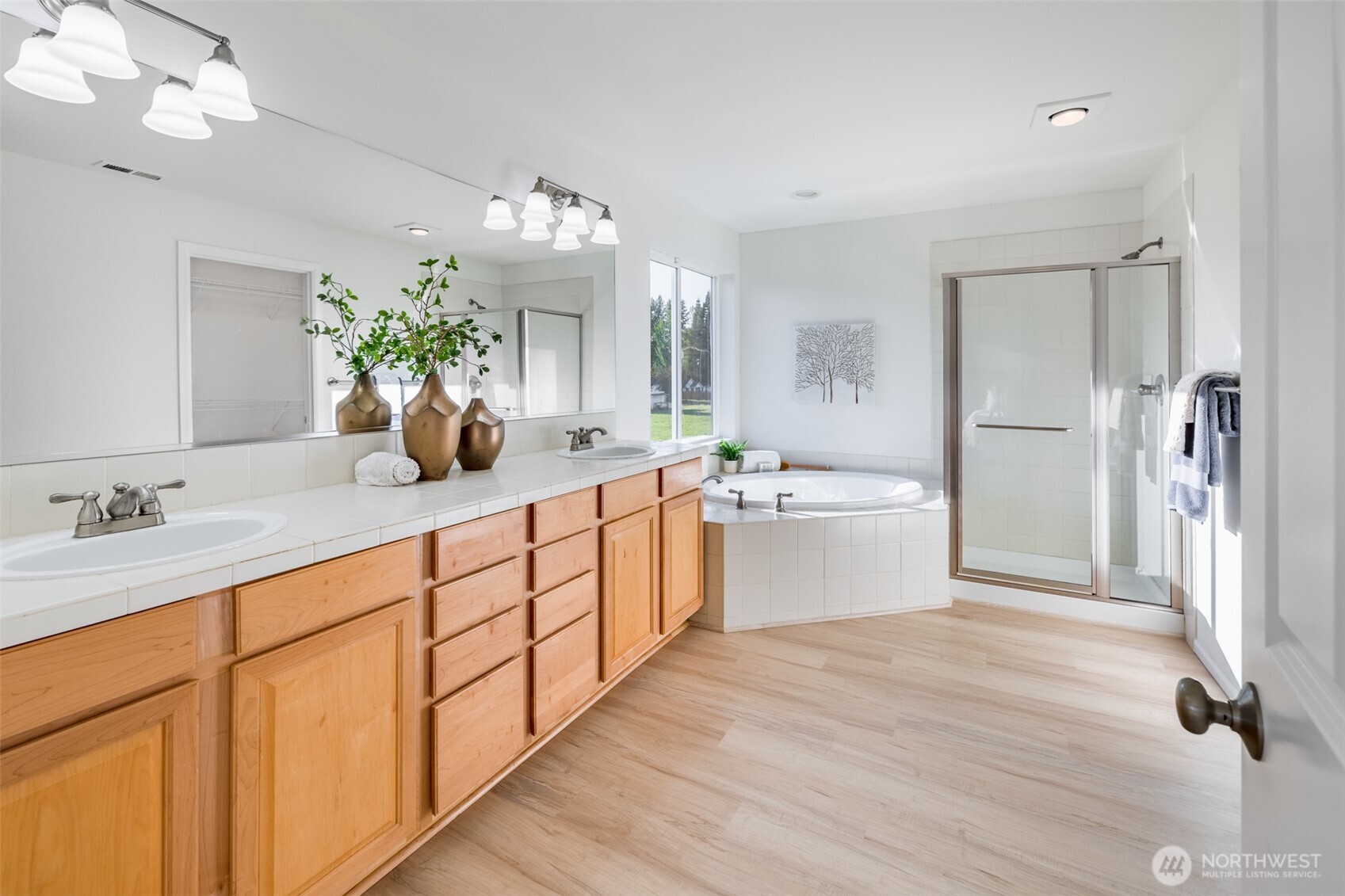3910 61st Avenue E, Fife, WA 98424