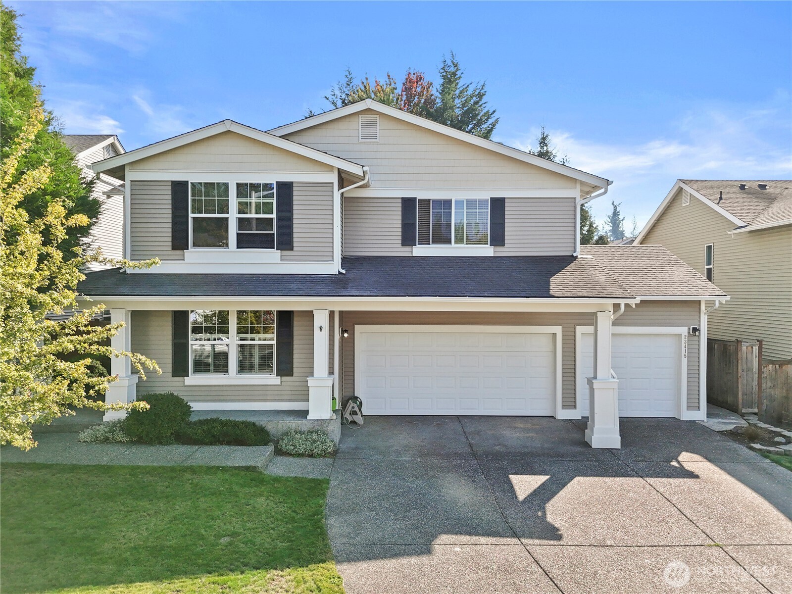 23415 SE 262nd Street , Maple Valley, WA 98038-4706