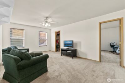 23415 SE 262nd Street , Maple Valley, WA 98038-4706 - Photo 12