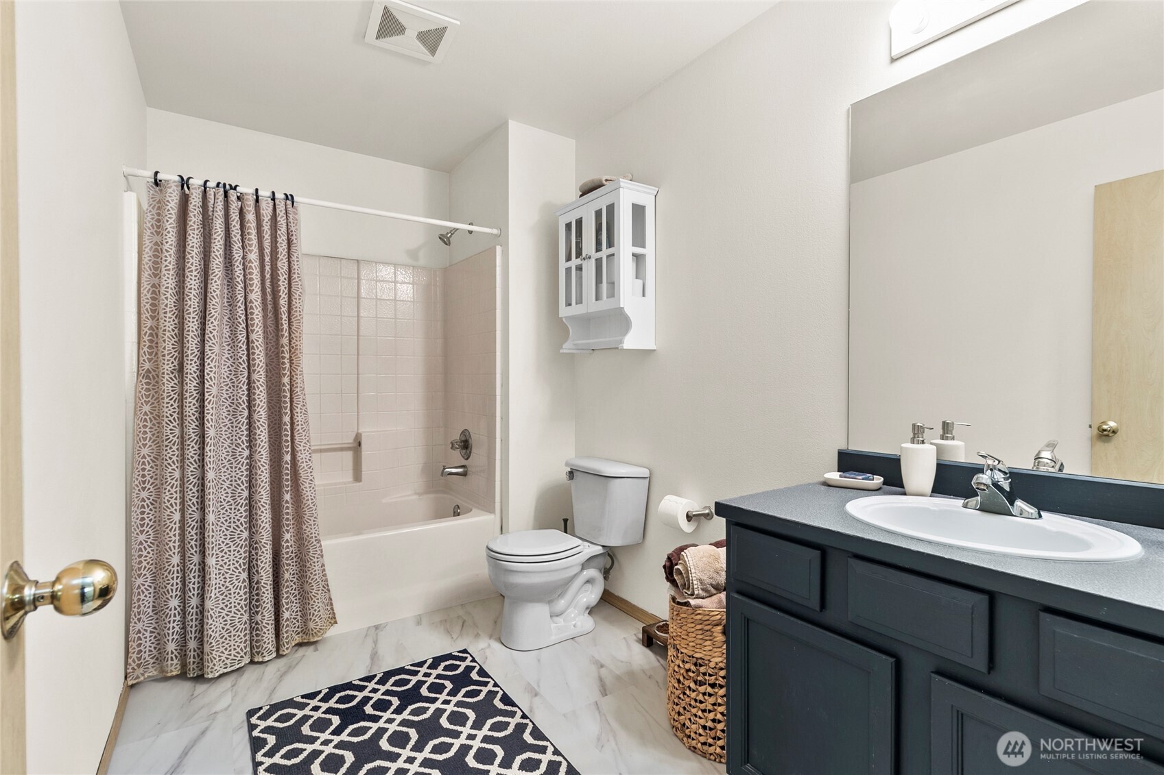 23415 SE 262nd Street , Maple Valley, WA 98038-4706