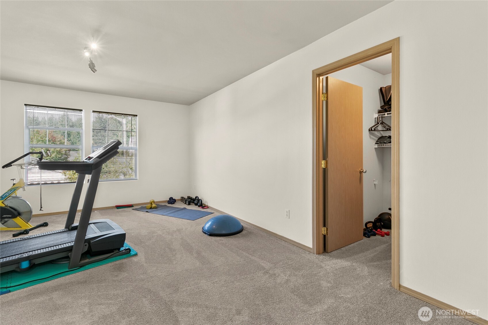 23415 SE 262nd Street , Maple Valley, WA 98038-4706