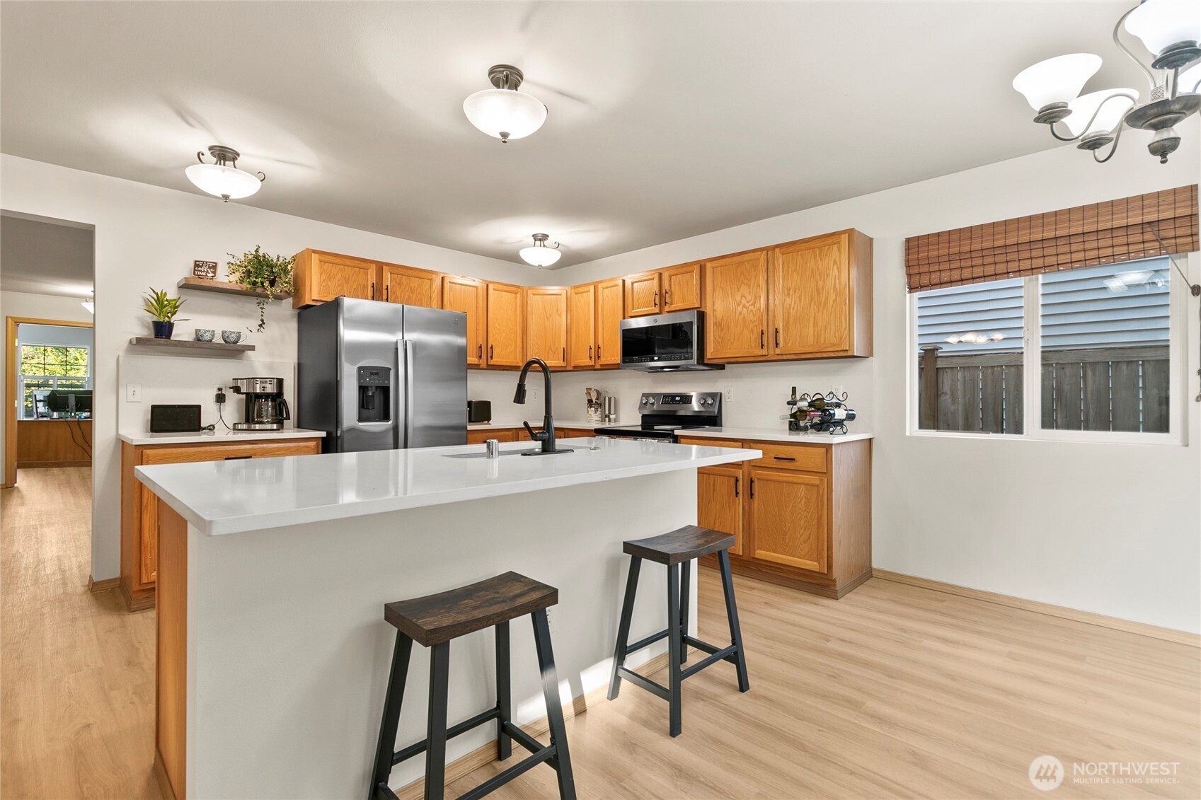 23415 SE 262nd Street , Maple Valley, WA 98038-4706
