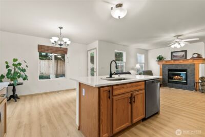 23415 SE 262nd Street , Maple Valley, WA 98038-4706 - Photo 6